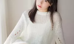 探索极致魅力：震撼心灵的最大胆美女艺术图片欣赏