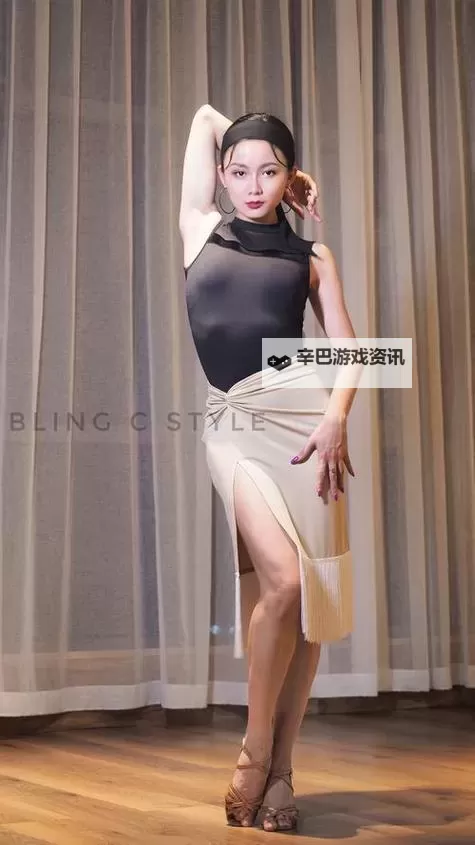 探索精彩纷呈的亚洲综合久久久久内容,尽享极致视觉盛宴图1