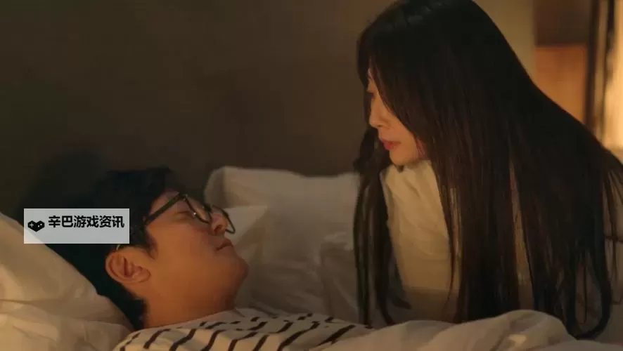 《国产小情侣在线第一页:甜蜜互动展现真实爱情》图1