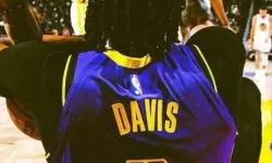 《NBA2K18》钻石卡安东尼戴维斯数据一览及分析