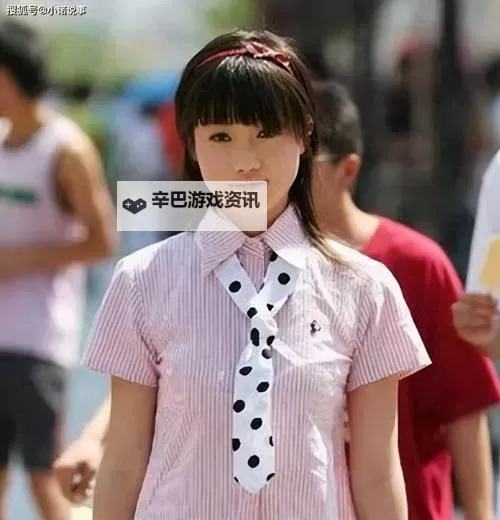 张筱雨《魅惑》：魅力与艺术的完美融合图1