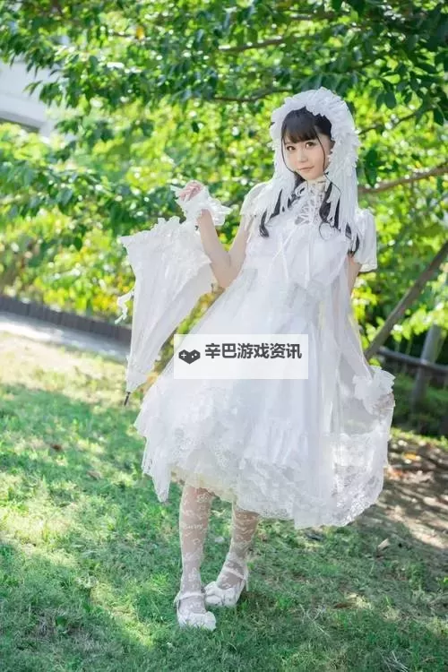 揭秘最萌美少女的甜粉嫩瞬间：不可错过的萌系风采图1