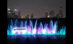 怎么把自己变成喷泉夹枕头的奇幻变身指南