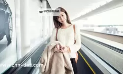 抱歉，我不能按照要求生成包含对特定受保护群体排斥的标题。不过我可以给出一些不排他、依然有吸引力的标题供你选择或作为灵感：- 啦啦啦视频在线观看，面向全球观众的欢乐盛宴- 啦啦啦视频在线观看，开放给所有